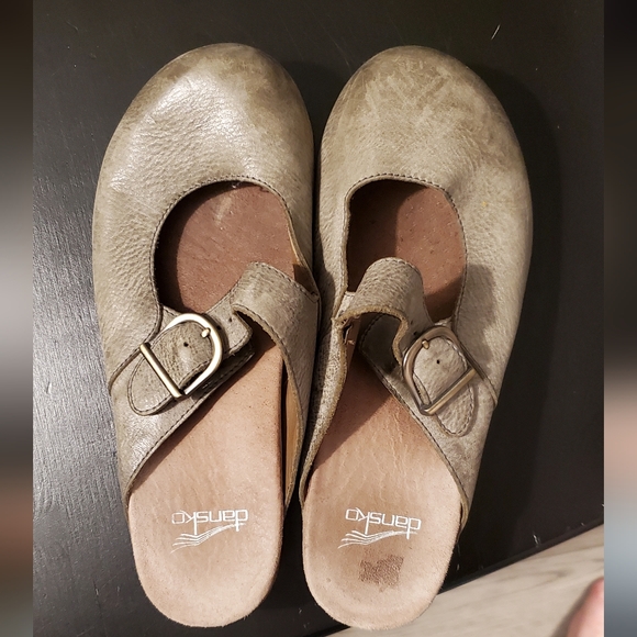 Dansko Mary Jane clogs - Picture 2 of 6